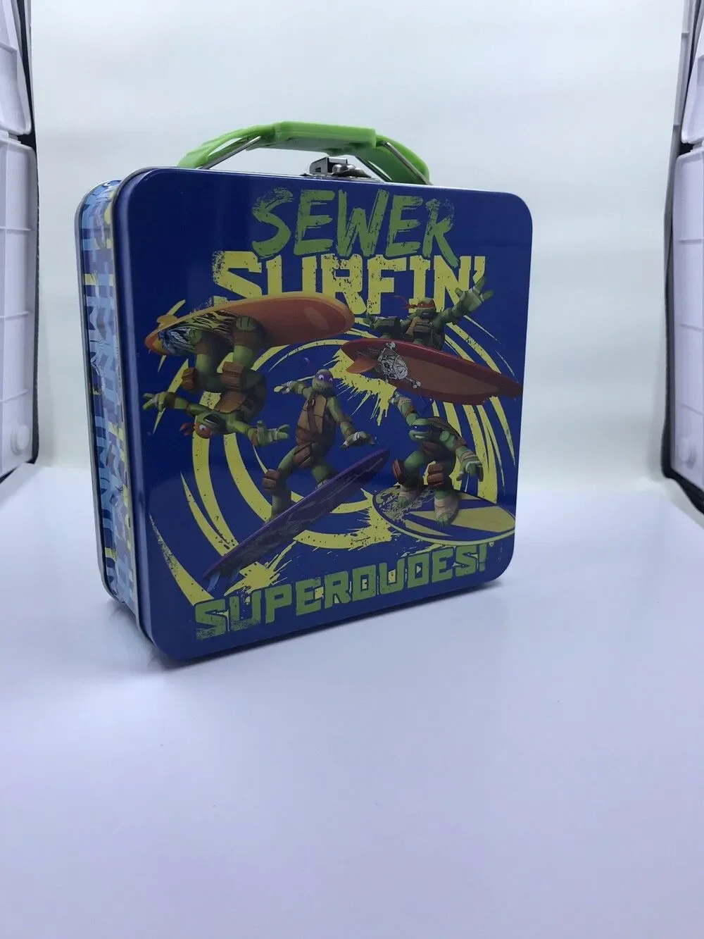 Teenage Mutant Ninja Turtles TMNT Sewer Surfin Superdudes Metal Lunchbox